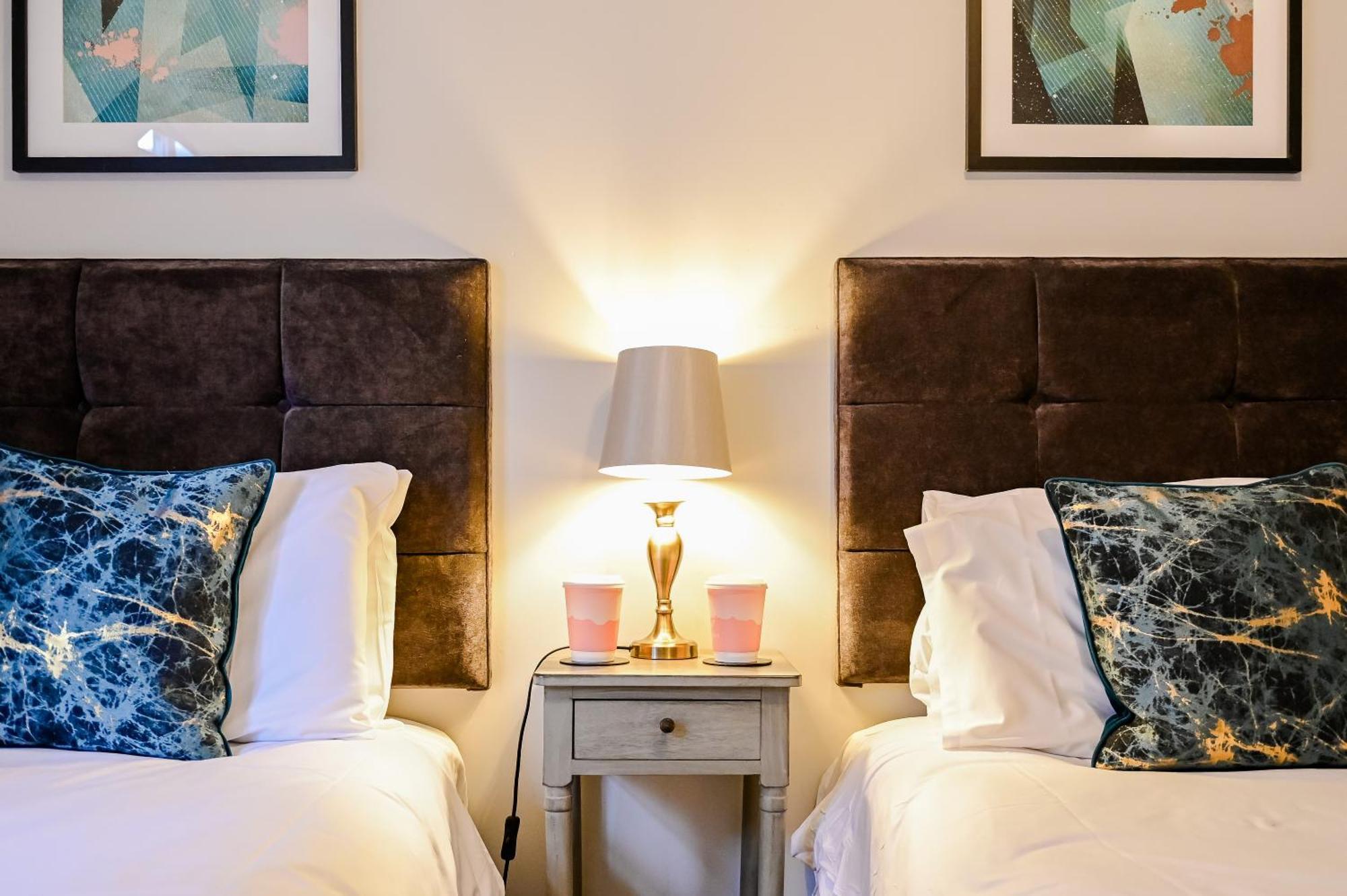 No.192 Oxford Hotel Bagian luar foto